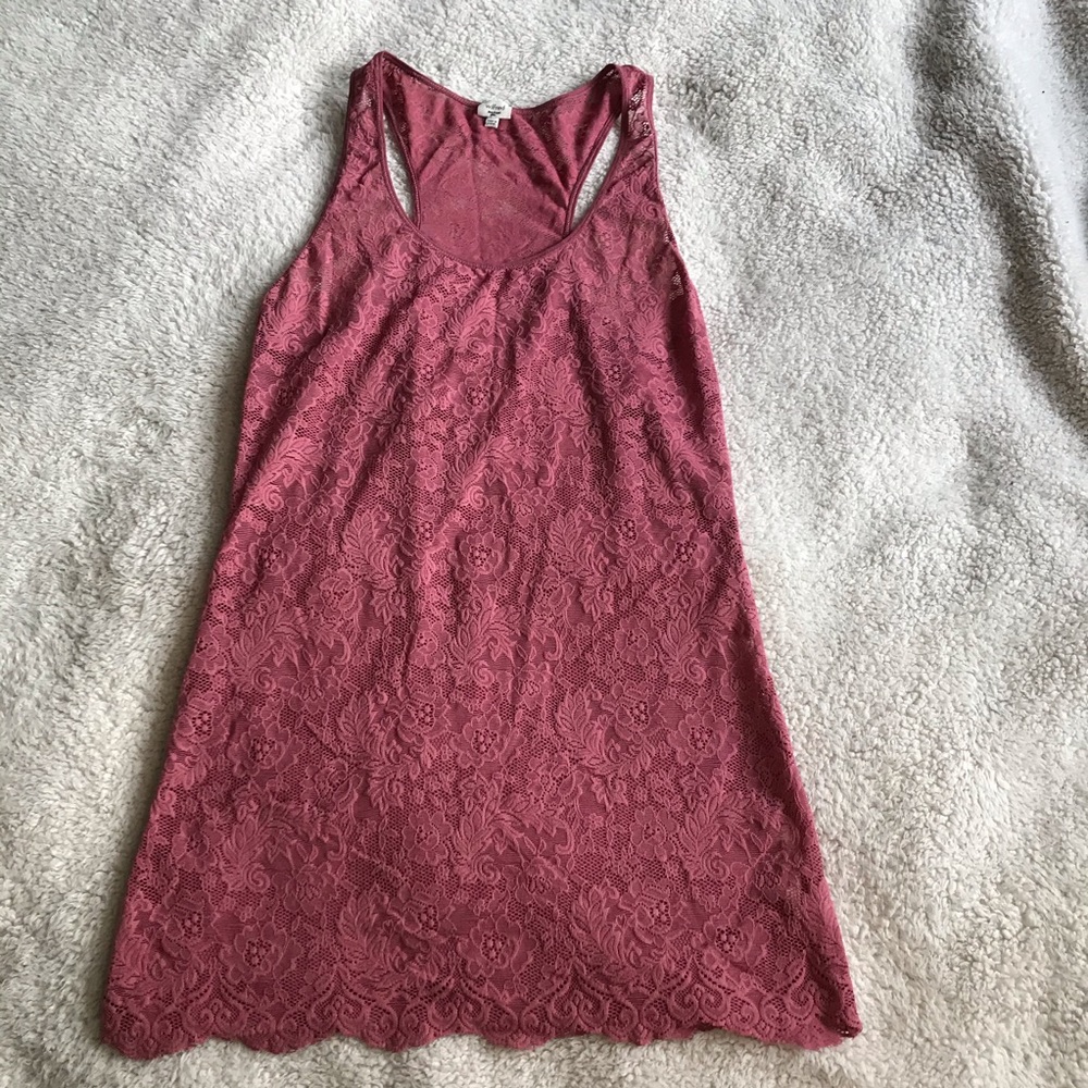 WILFRED Aritzia Madeline style lace tank scalloped